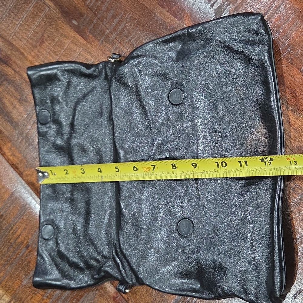 Tory Burch Black Leather Clutch Bag - Picture 5 of 12